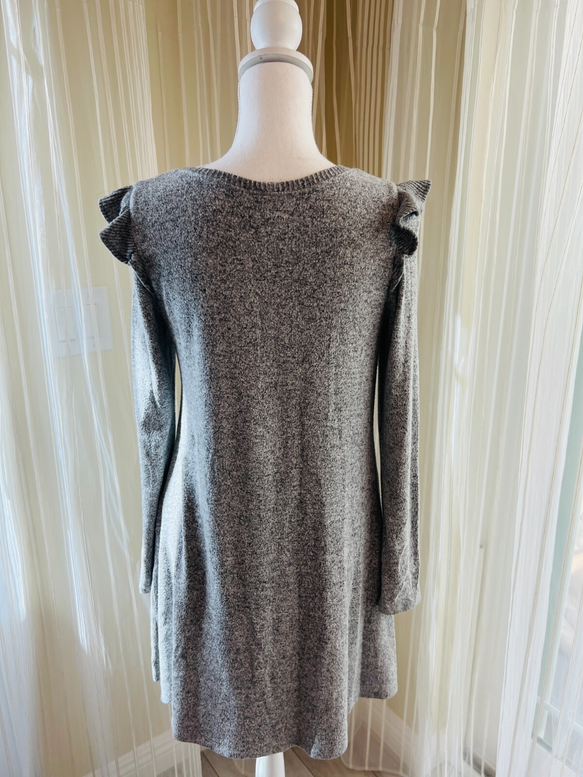 Iz Byer Soft Ruffle Sleeve Sweater Dress Gray EUC
