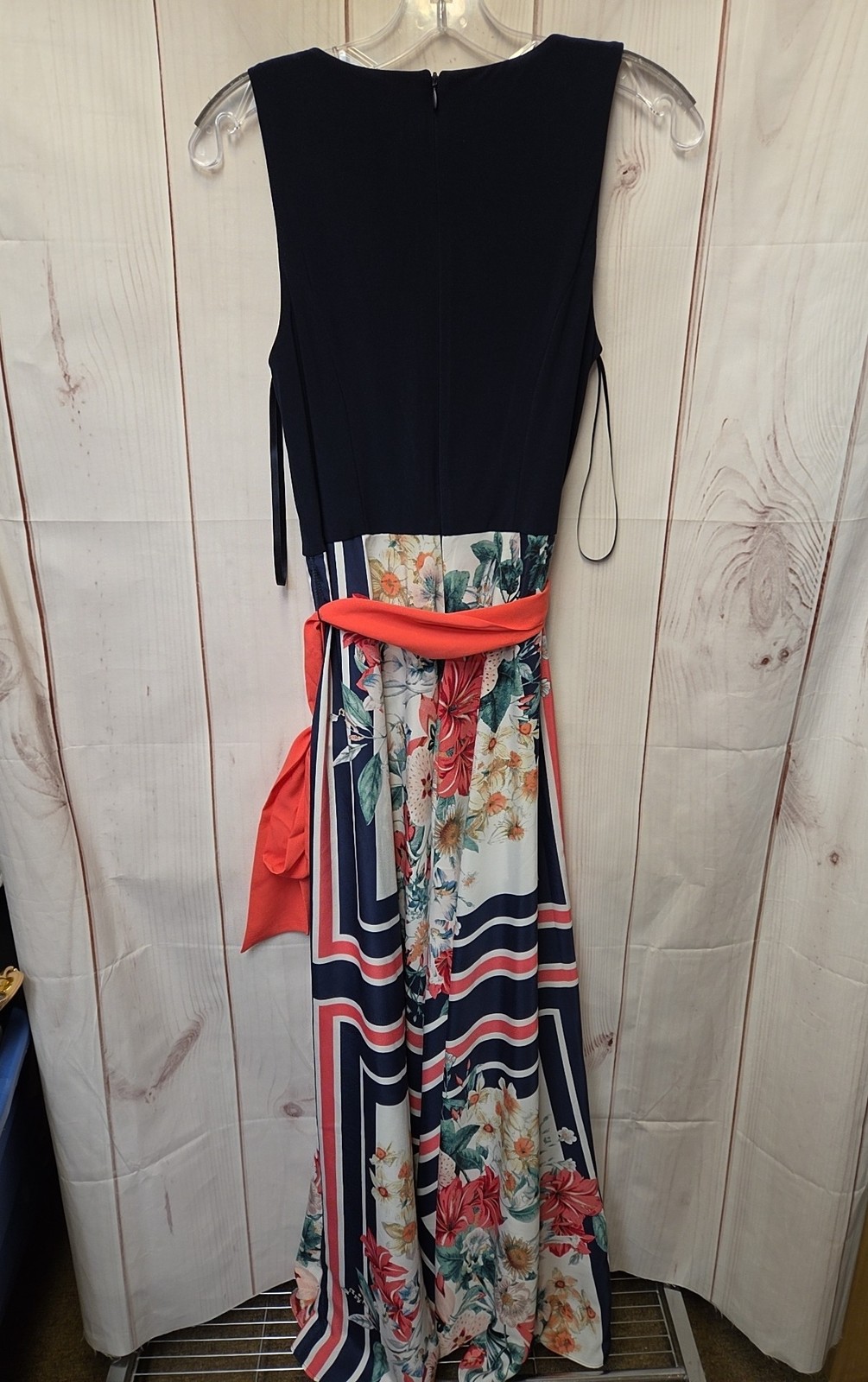 NWT Falling Flowers Women’s Size S Navy & White Floral Dress