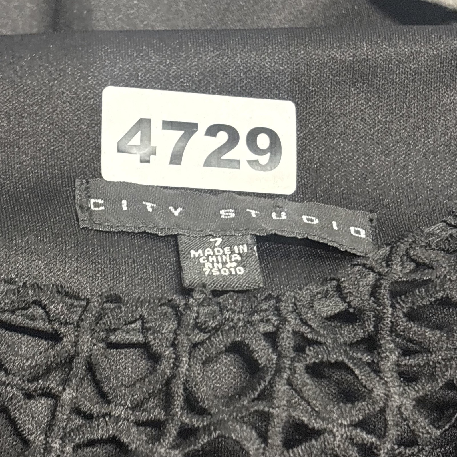 City Studio Dress Juniors 7 Black Crochet Fit & Flare Sleeveless Party Cocktail
