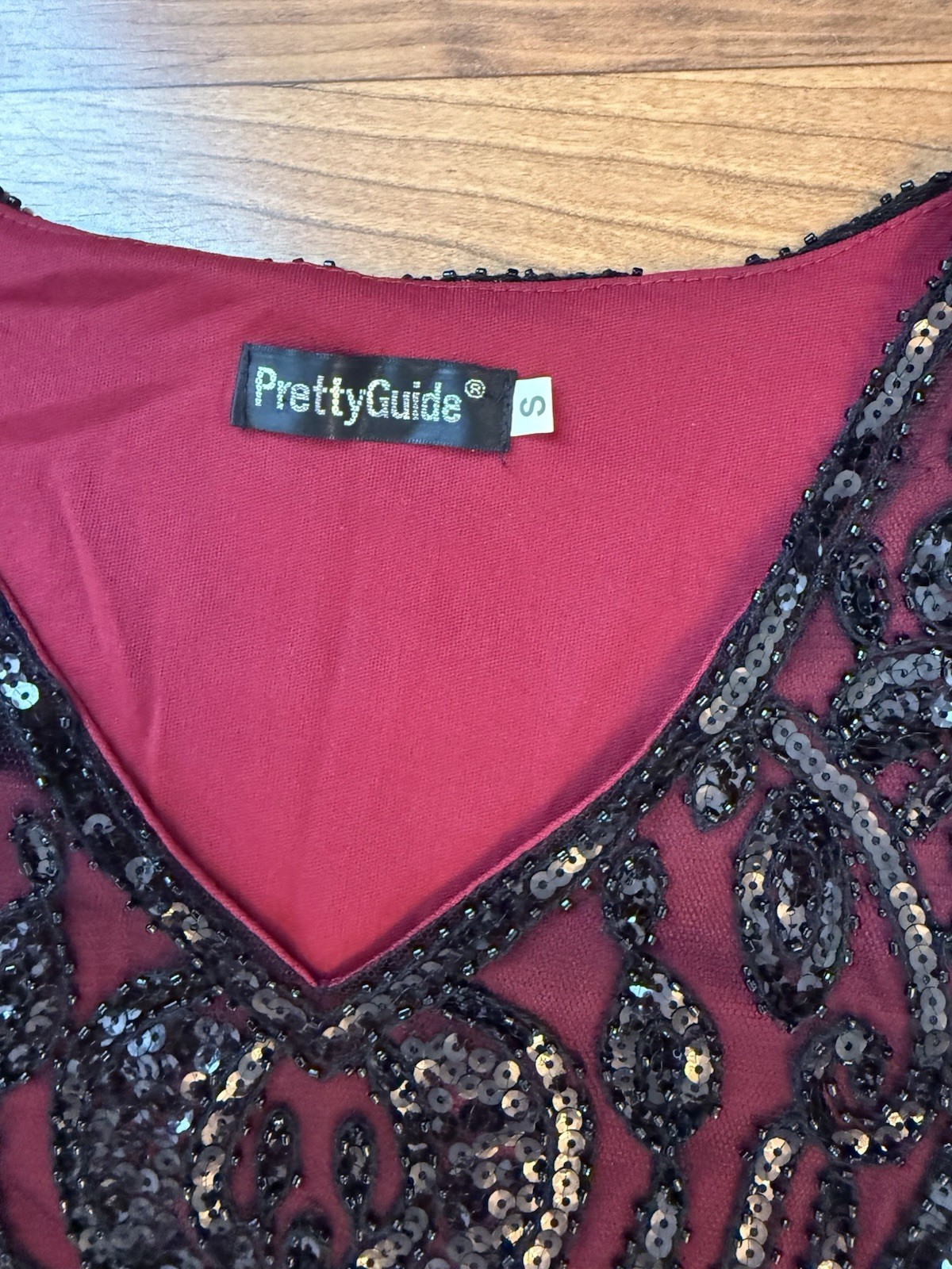 PrettyGuide S Burgundy Black Sequin Fringe V-Neck Sheath Knee Dress Short Slv