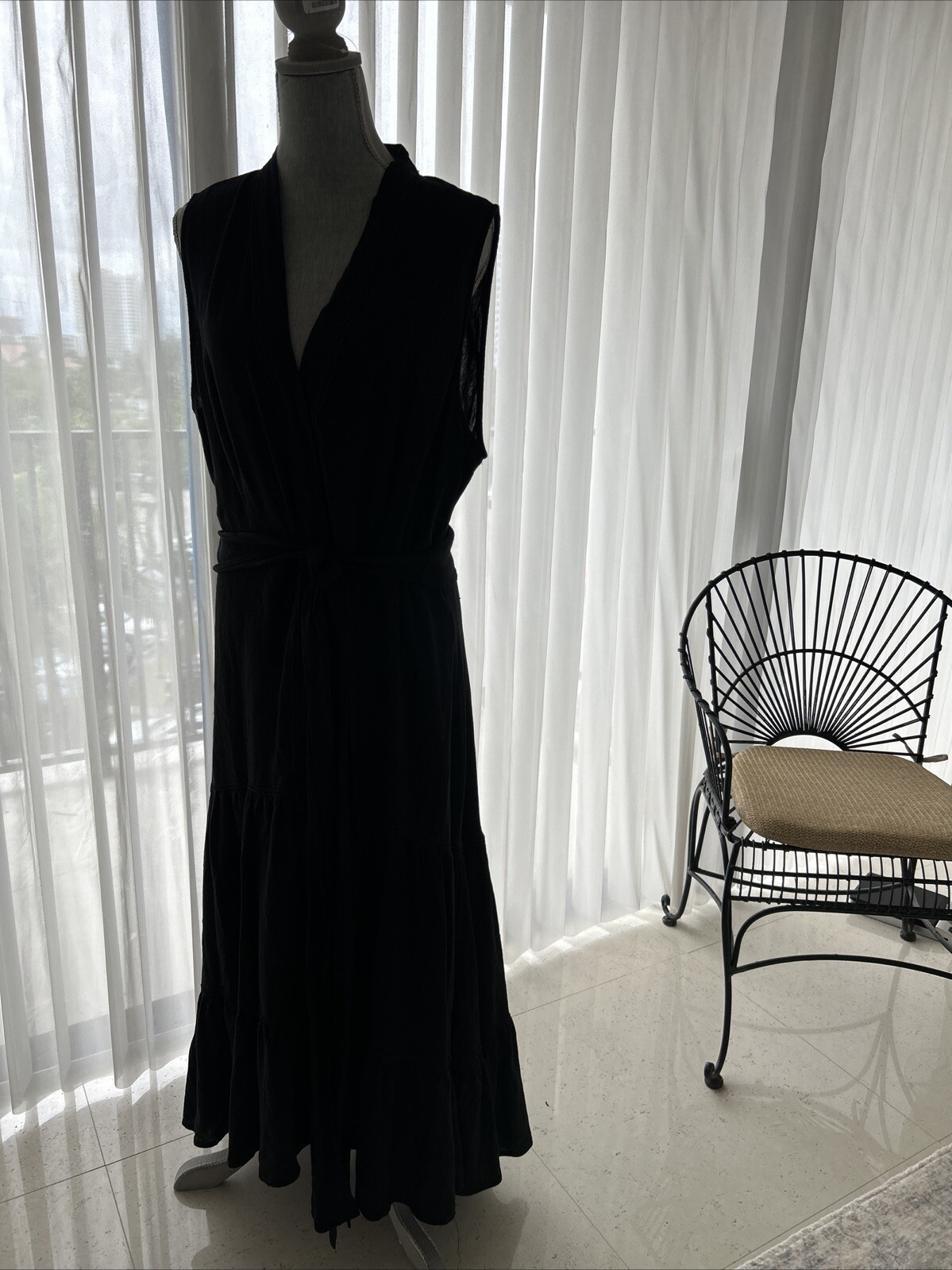 Nicole Miller Black Midi Dress. Ruffled On The Bottom. Front Snap Closure.