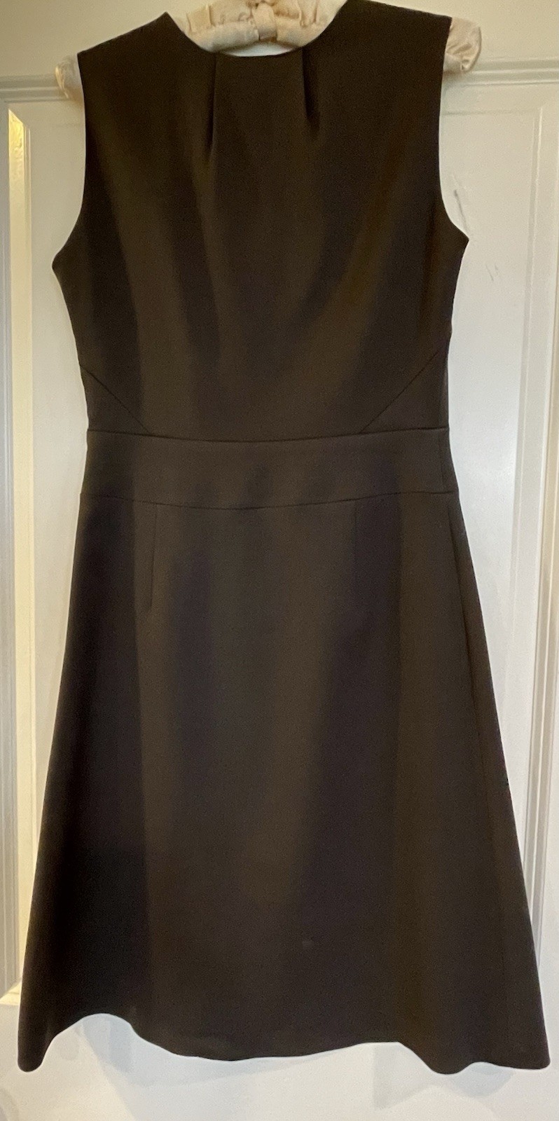 Celine Couture Solid A-Line Scoop Neck Sleeveless Knee Length Dress in Brown 38
