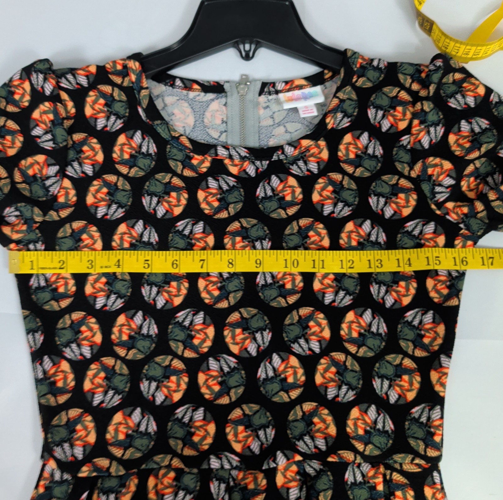 Lularoe Size S Geometric Amelia Dress Fit & Flare Stretch Pleated Pockets NWT!