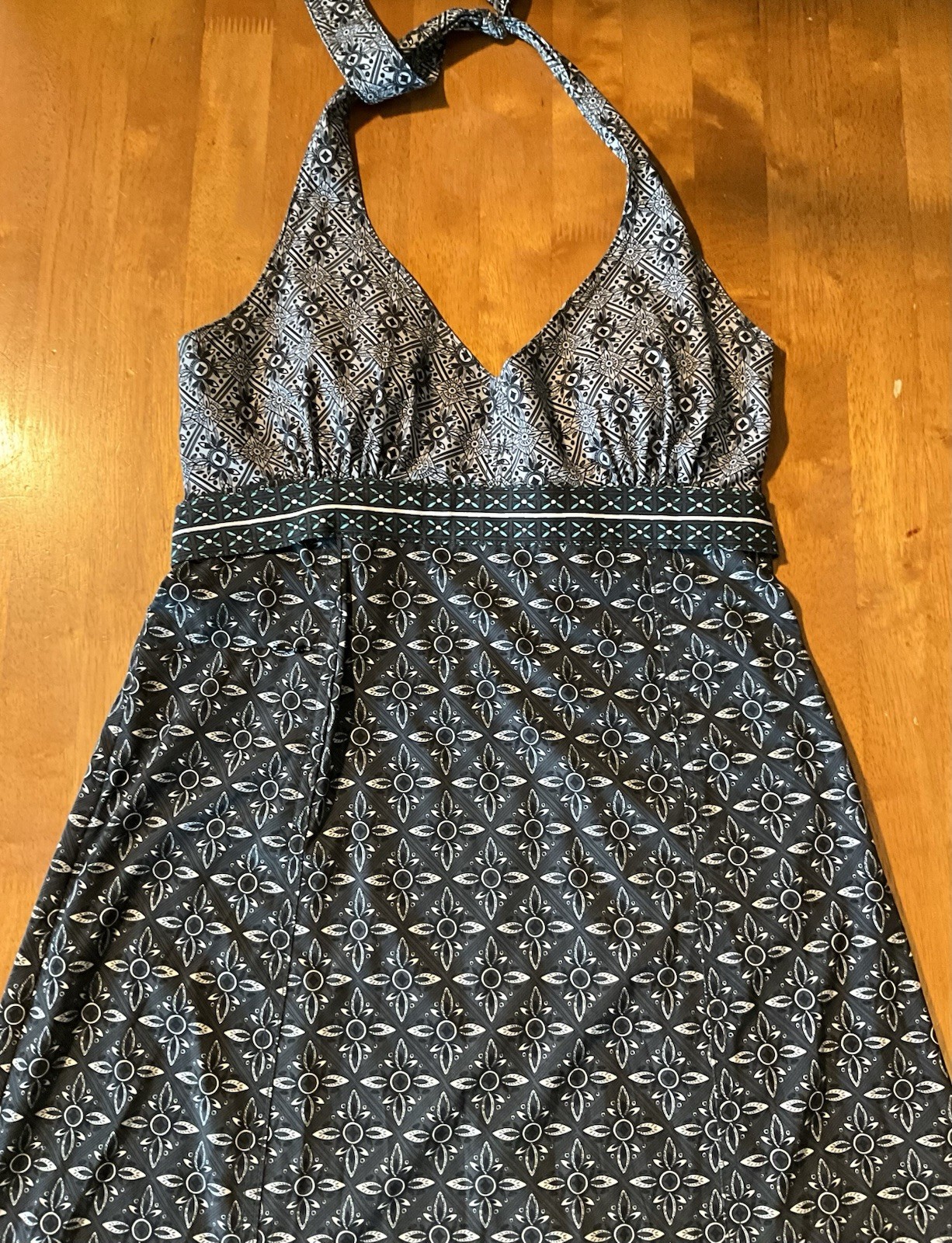 ATHLETA Gray Teal Pack Anywhere Quick Dry Halter Padded Smocked Sun Dress Sz M