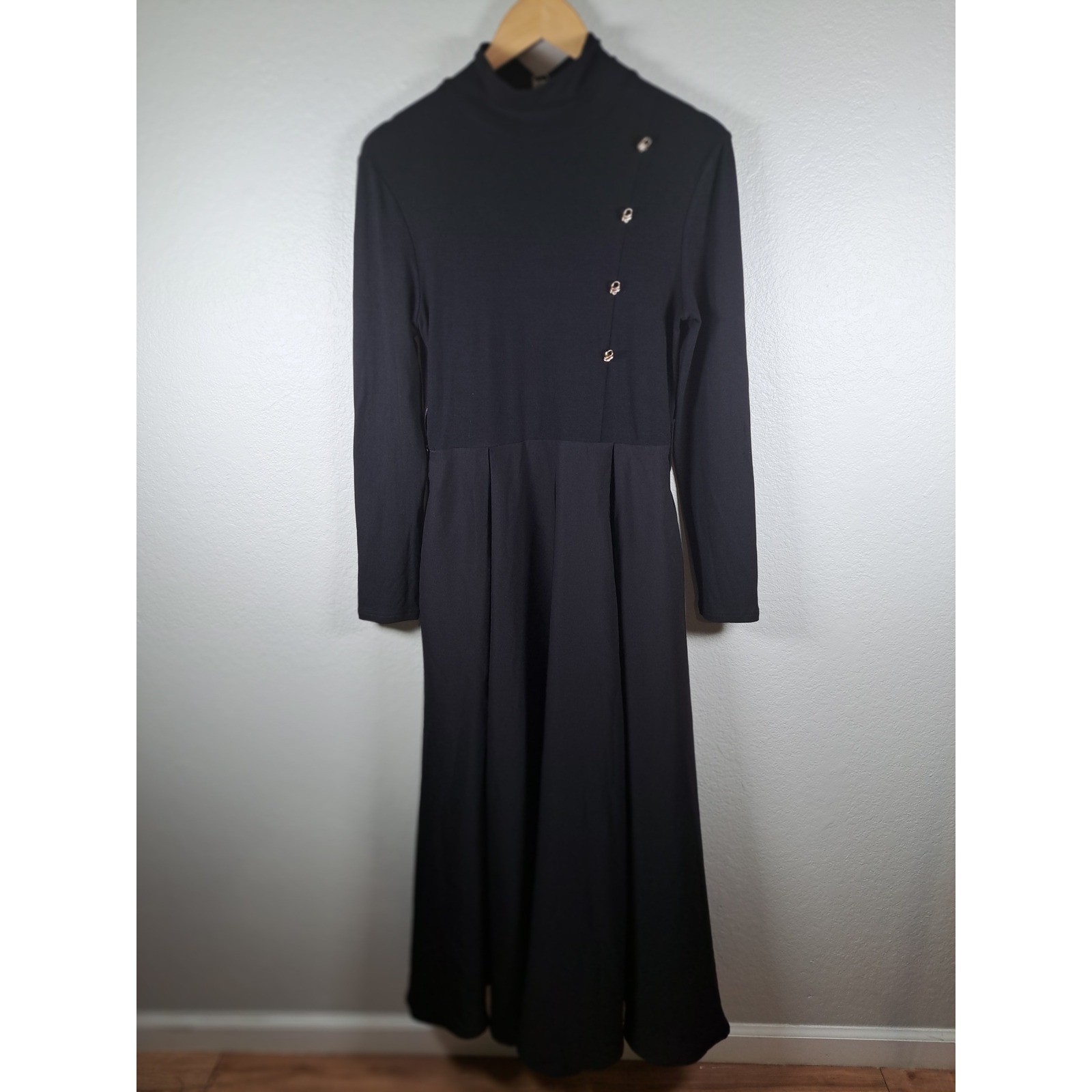 Modesees Black Mock Neck Asymmetrical Button Long Sleeve Maxi Dress Small NWT