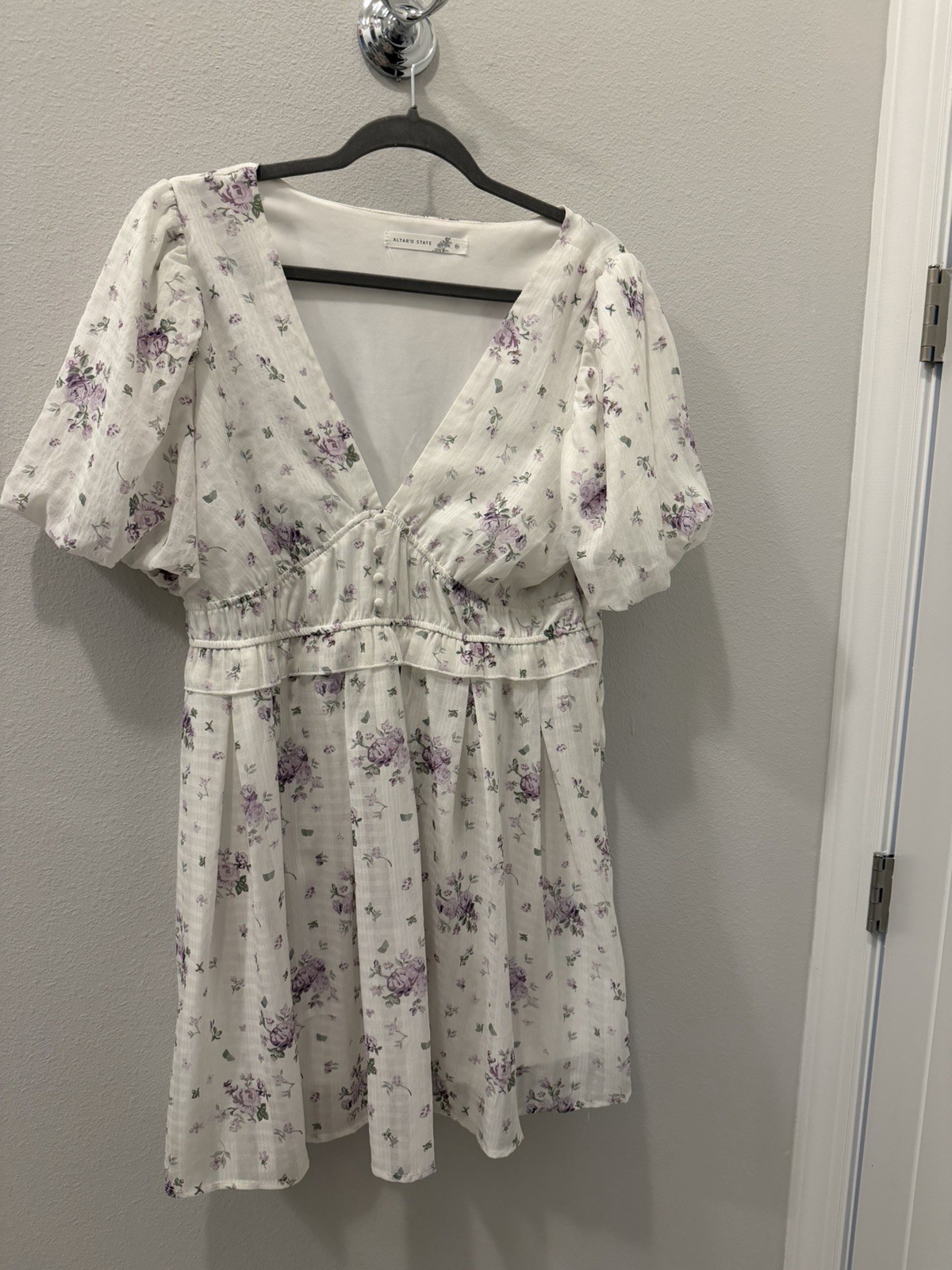Altar’d State XL White Purple Green Floral V-Neck Puff Sleeve Mini Dress