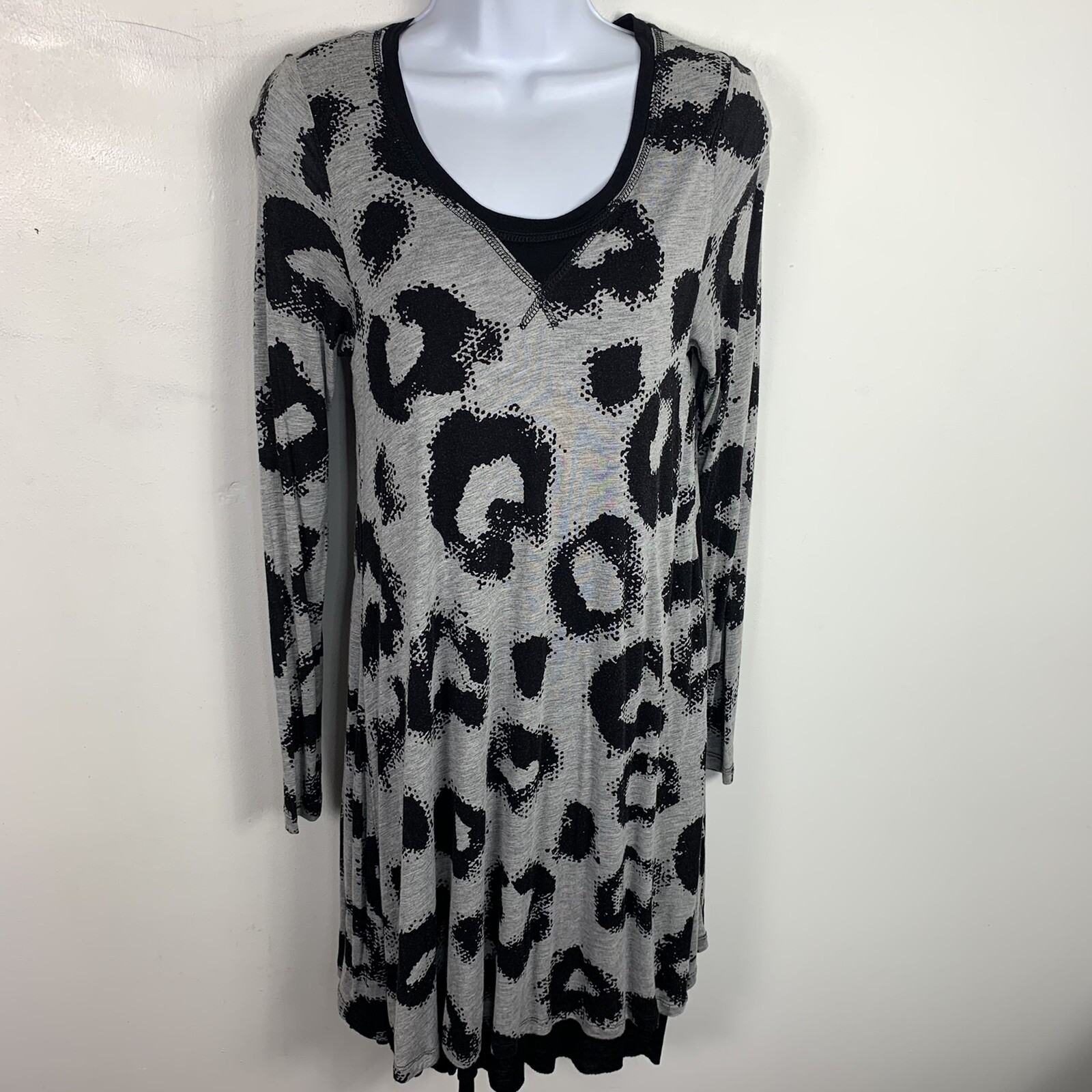 Kensie Dress Sz S Gray Black Animal Print Millennial City Chic Casual Party Girl