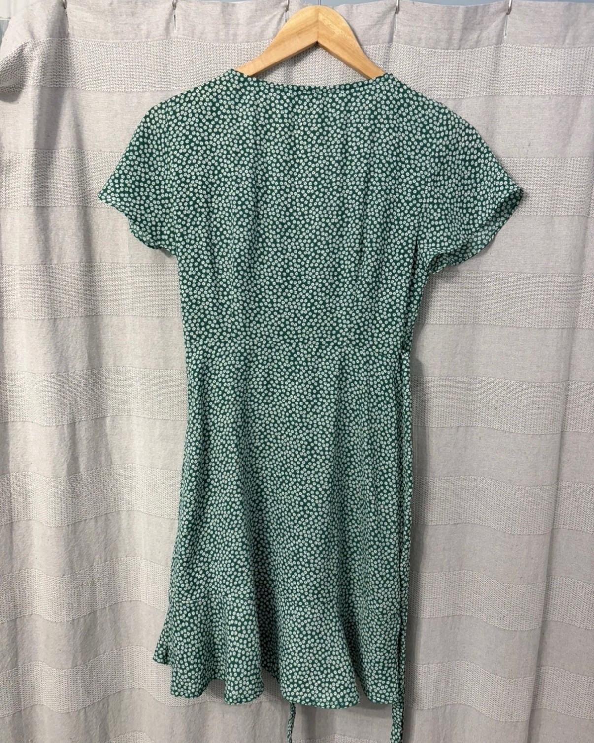 Abercrombie Fitch Green Floral Wrap Dress Women’s Size XS Short Sleeve #43