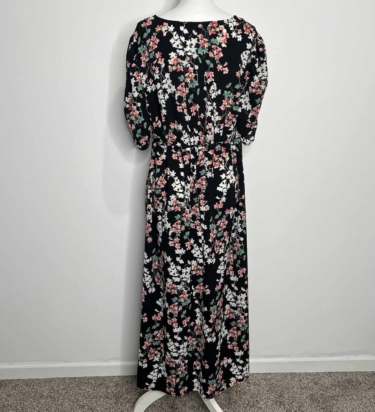 Est 1946 Womens Size 18/20W Black Midi Floral Dress Buttons Tie Back Reception