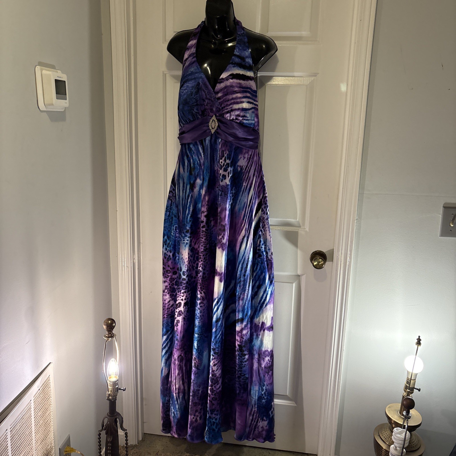 Vintage b. Smart Women’s Size 16 Prom Dress Purple And Blue Halter Neck