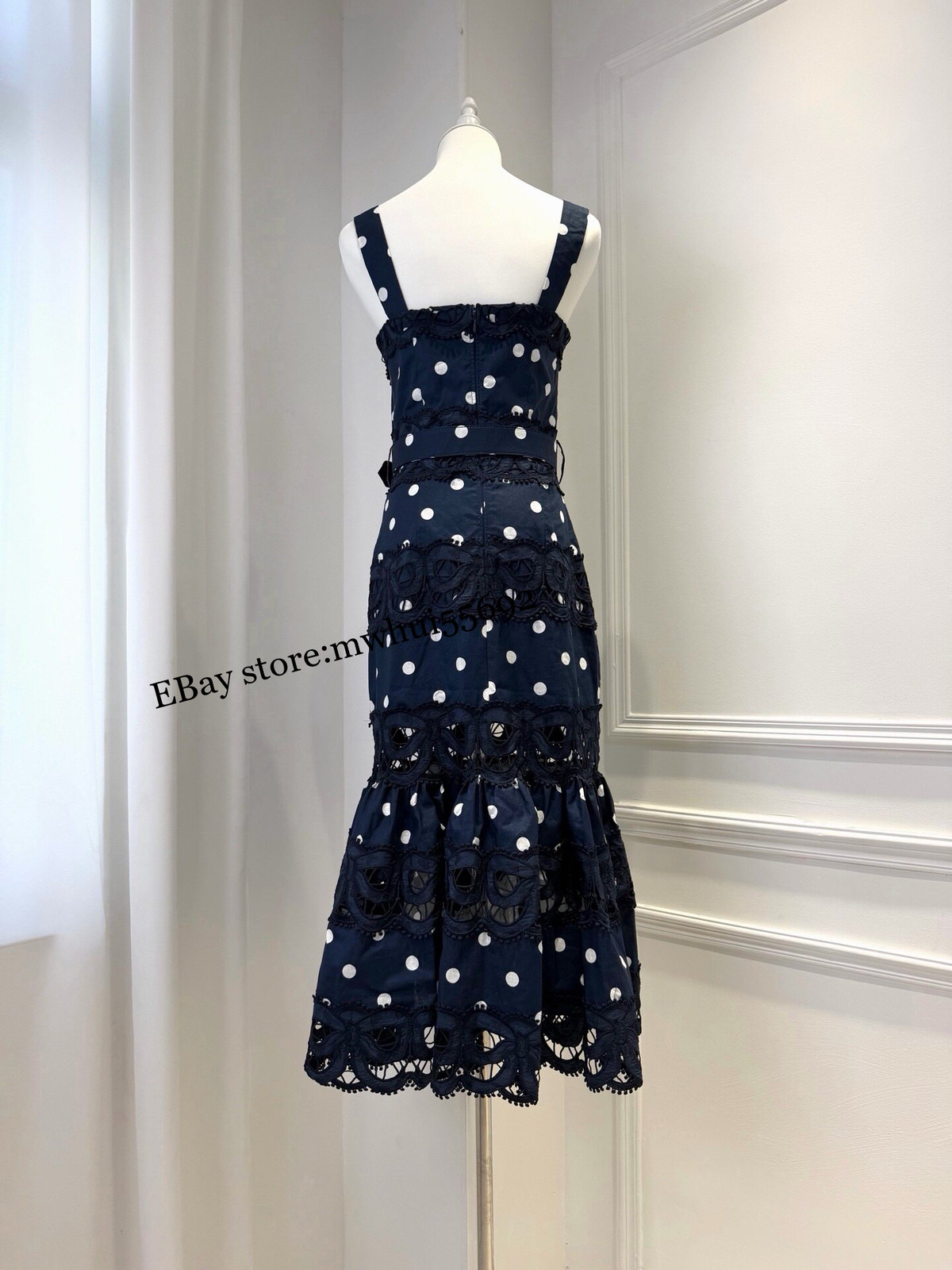 2026 retro print dress luxury elegant temperament holiday shoulder strap dress