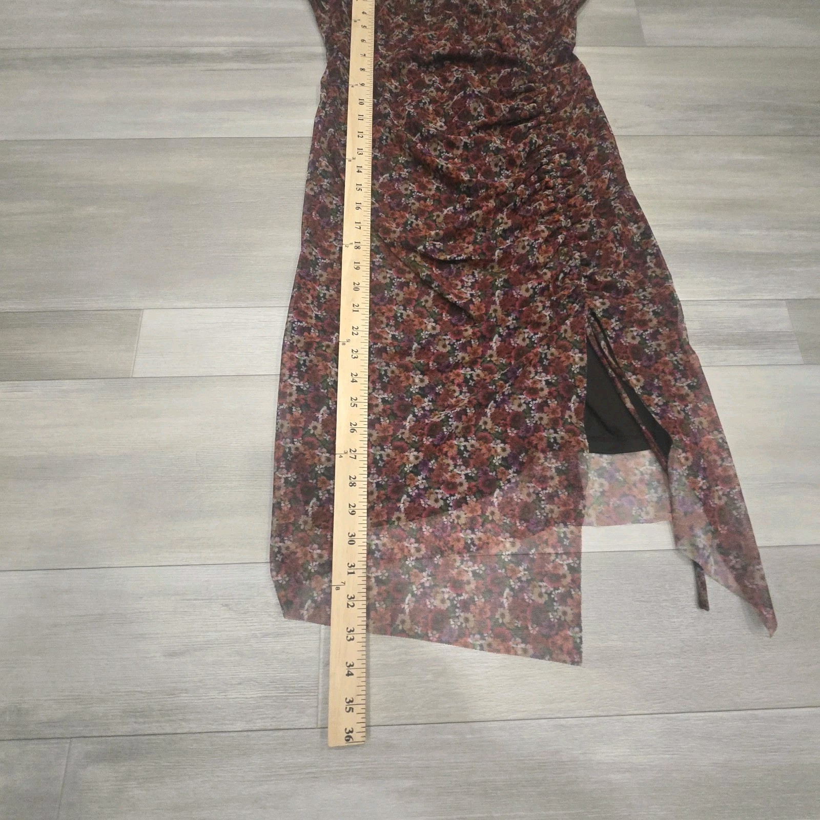 BCBGeneration Floral Mesh Ruched Midi Dress Size 6 Y2K Date Night