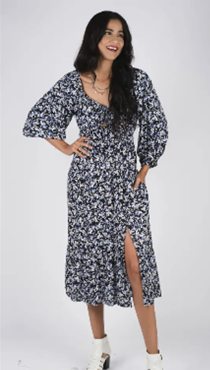 Floral Midi Dress with Pockets and Slide Slits 100% Rayon ptp 20.5″ Size S/M