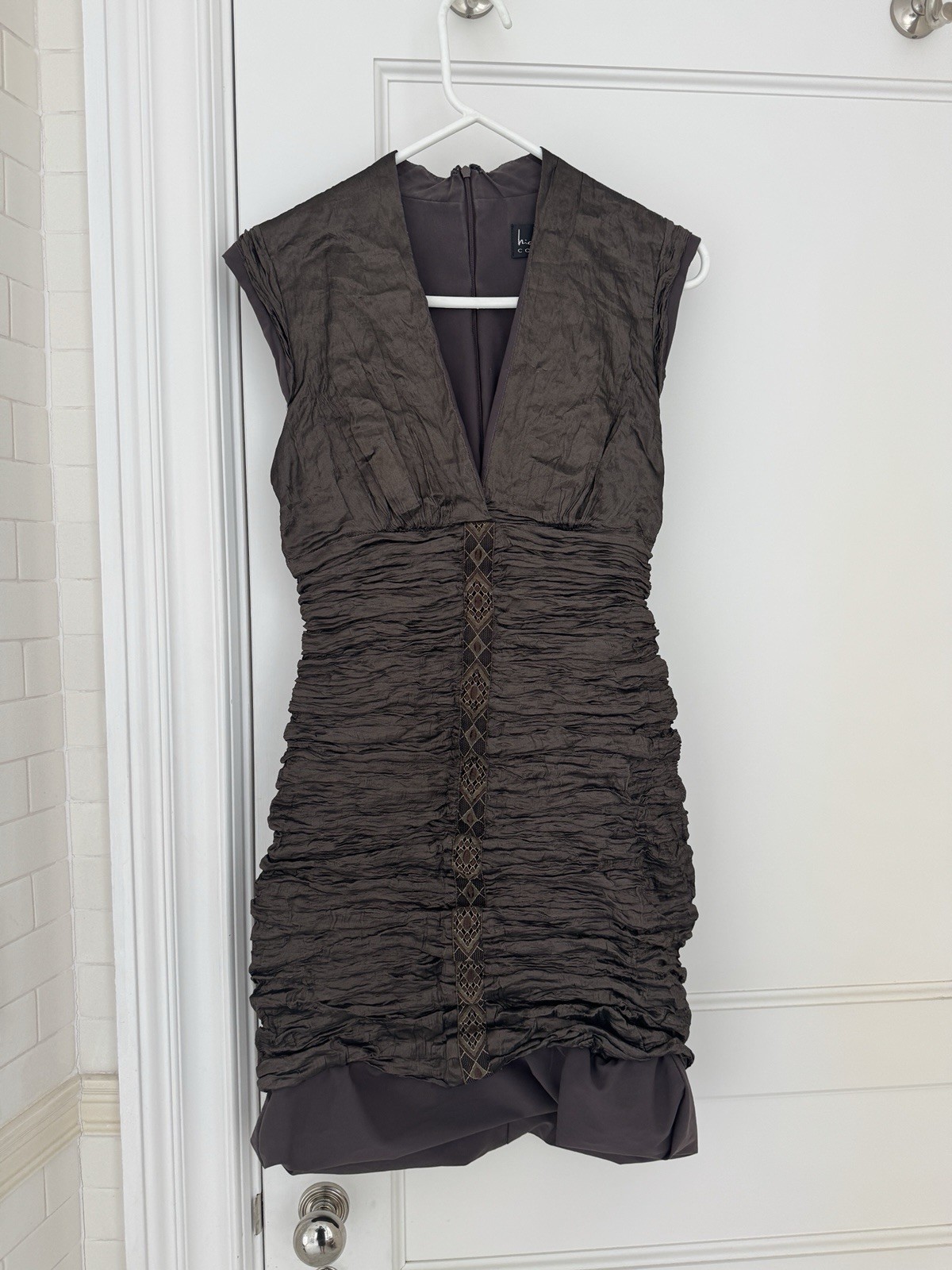 Nicole Miller Collection Brown Ruched Sleeveless V-Neck Sheath Dress 12P