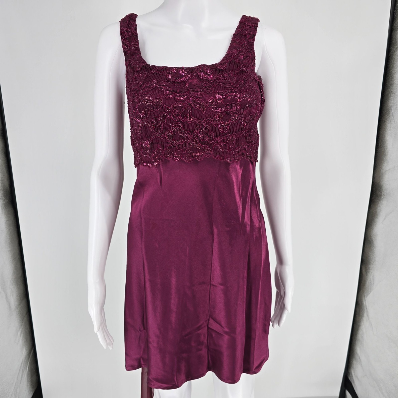 Vintage 1990s/Y2K 5-7-9 Deep Wine Satin Chiffon Wrap Party Dress (Junior’s XS)