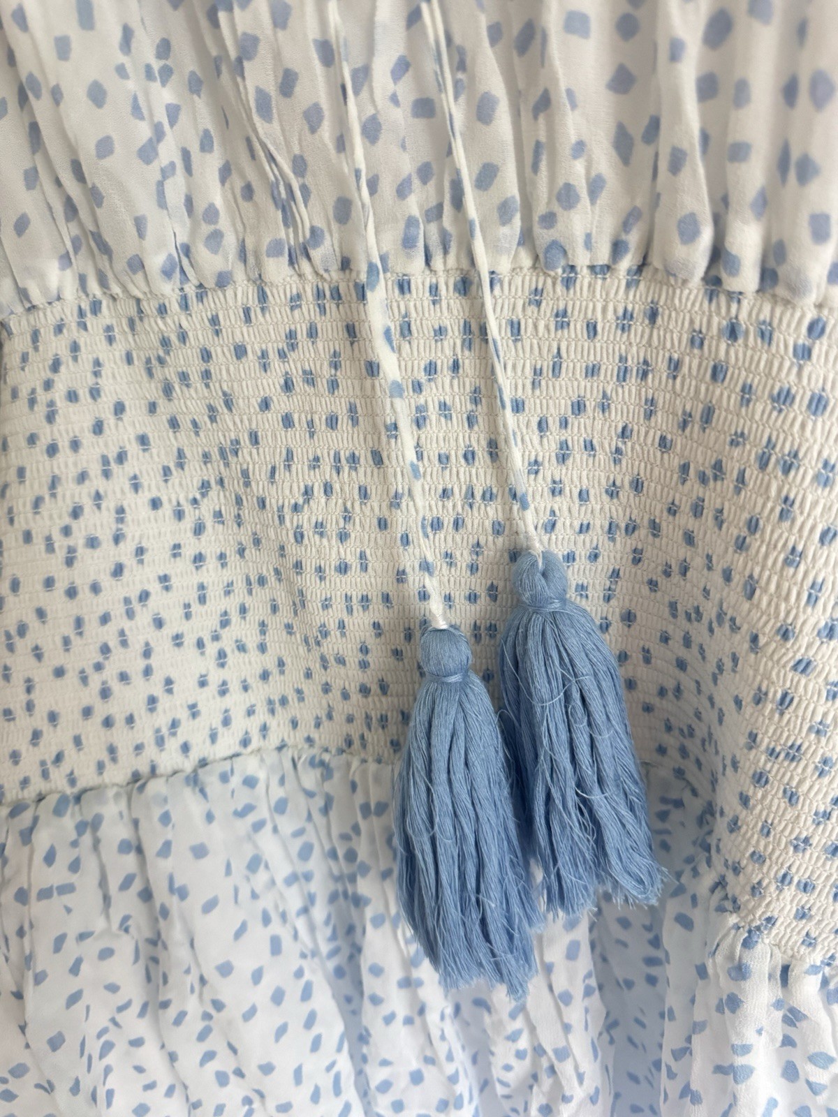 Karina Grimaldi White Blue Abstract V-Neck Smocked Ruffle Mini Dress Size S