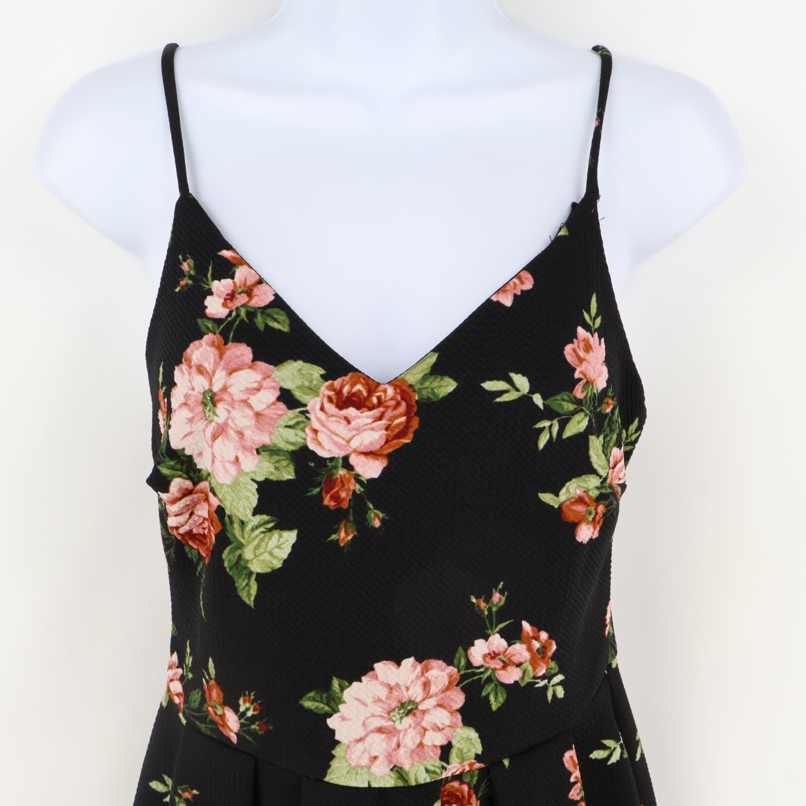 Soprano Short Sundress Womens M Black Floral Spaghetti Straps V-Neck Lightweight