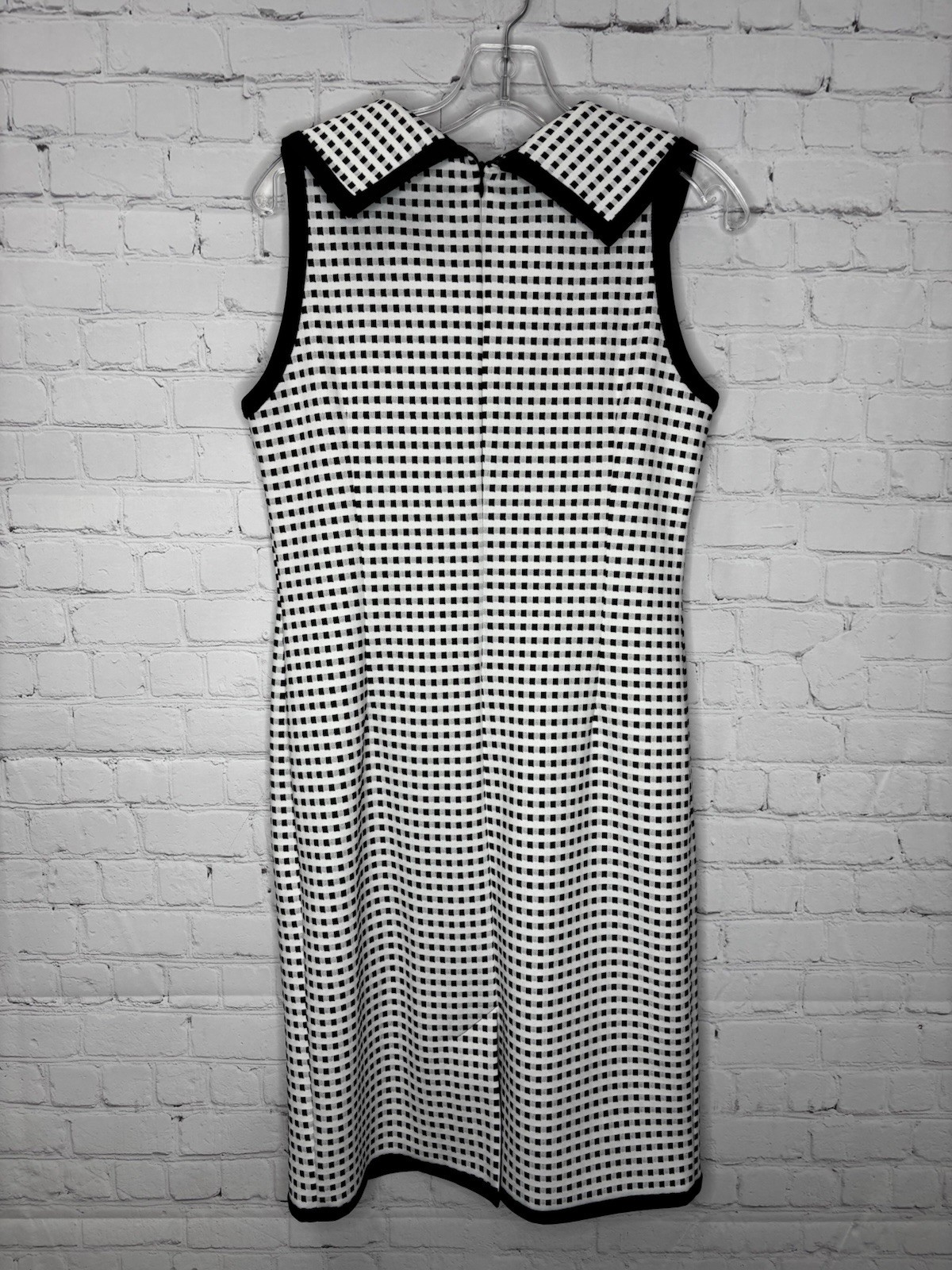 Joseph Ribkoff Dress Size 12 Black White Geometric Print Sleeveless Knee Length