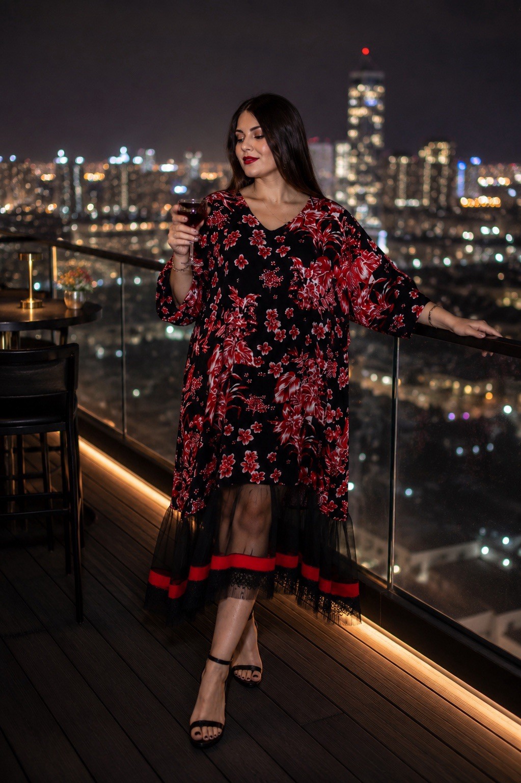 SALE!!!! Darkwin Oversized Floral Mesh Hem Dress Sz 26-28/2 Made in Turkey