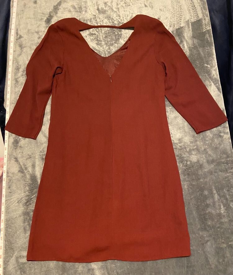 One Clothing Los Angeles size small shift 3/4 sleeve dress v neck