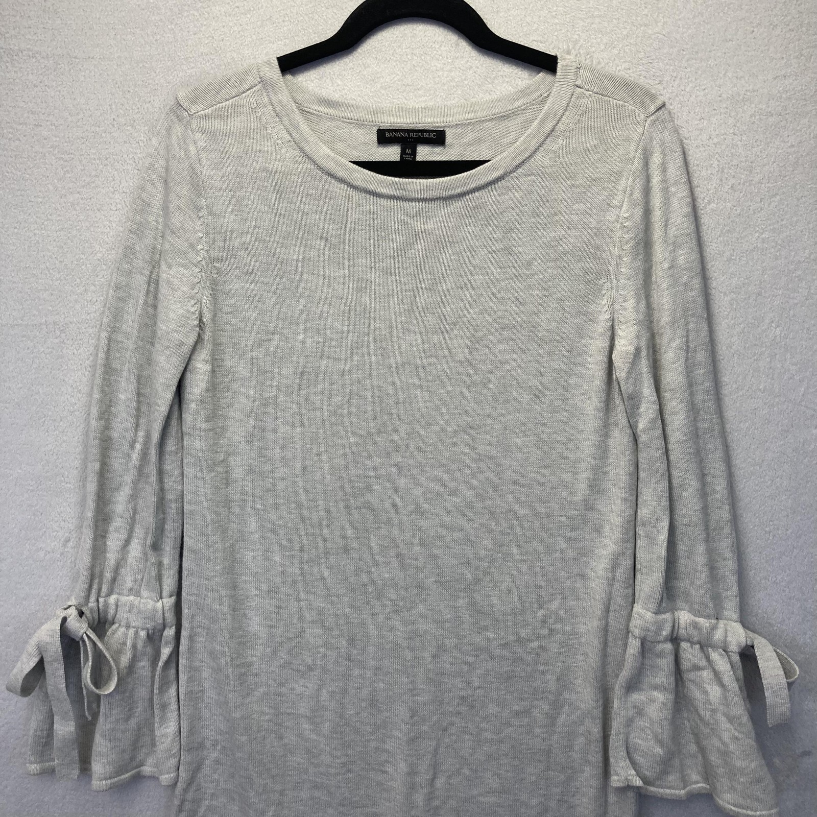 Banana Republic Flutter Sleeve Sweater Dress Womens Medium M Gray Tie Cuff Knit