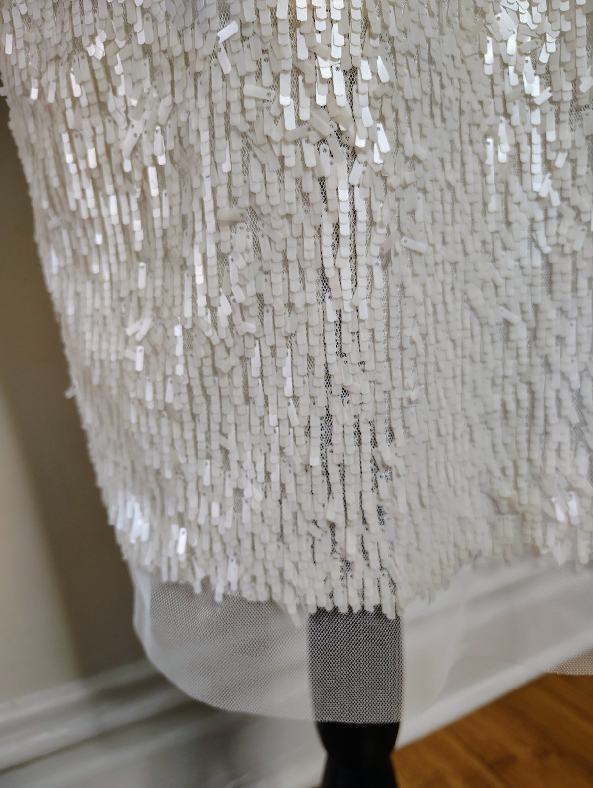 BCBG MAXAZRIA Ivory and Silver Sequin Midi Reyna Dress size 2