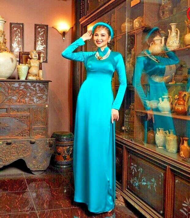 Ao Dai Nguyên Bộ Lụa 2 Da Xanh Ngọc – Áo + Quần (S, M, 2 XL)