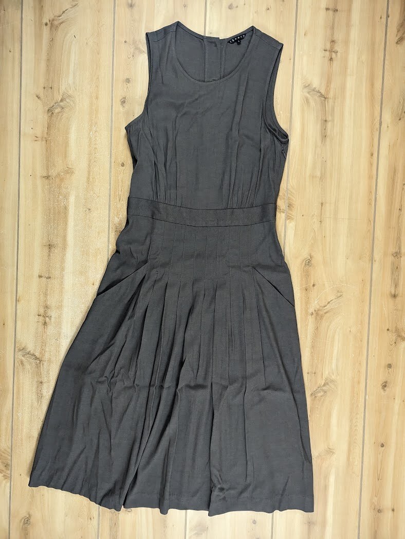 Theory Sleeveless Midi Pleated Dress Women’s 4 Brown Taupe USA Classic