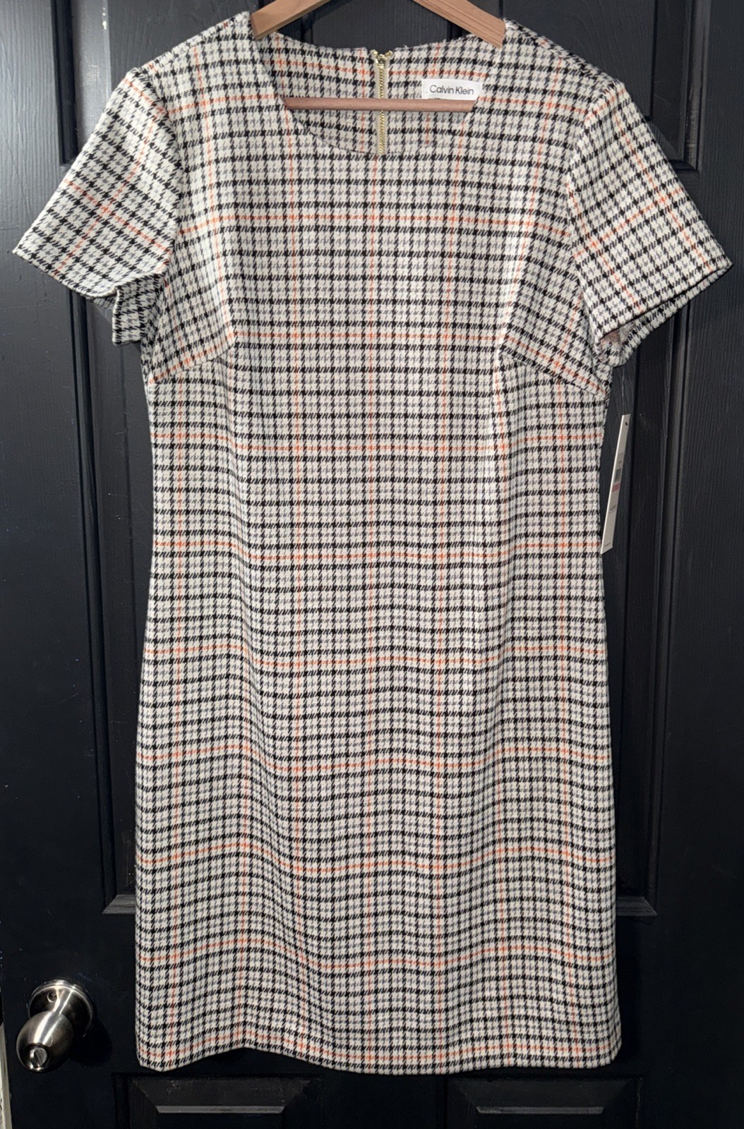 Calvin Klein Plaid Short Sleeve Dress Round Neck, Back Zip, Size 10 NWT