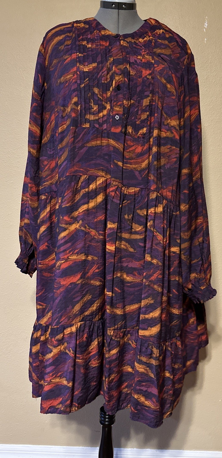 NWT – Terra & Sky Maxi Dress Muted Print Pleated Long Sleeve Size 4X 28W-30W
