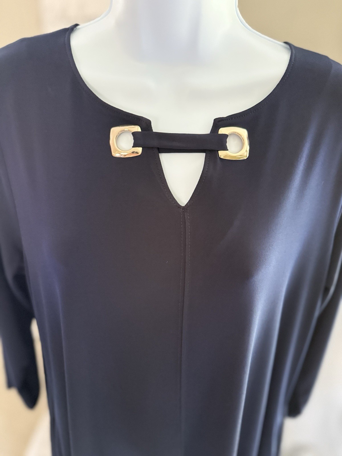 Nina Leonard Navy/Gold Knit Shift Dress L 3/4 Sleeve Round Neck Buckle Stretch