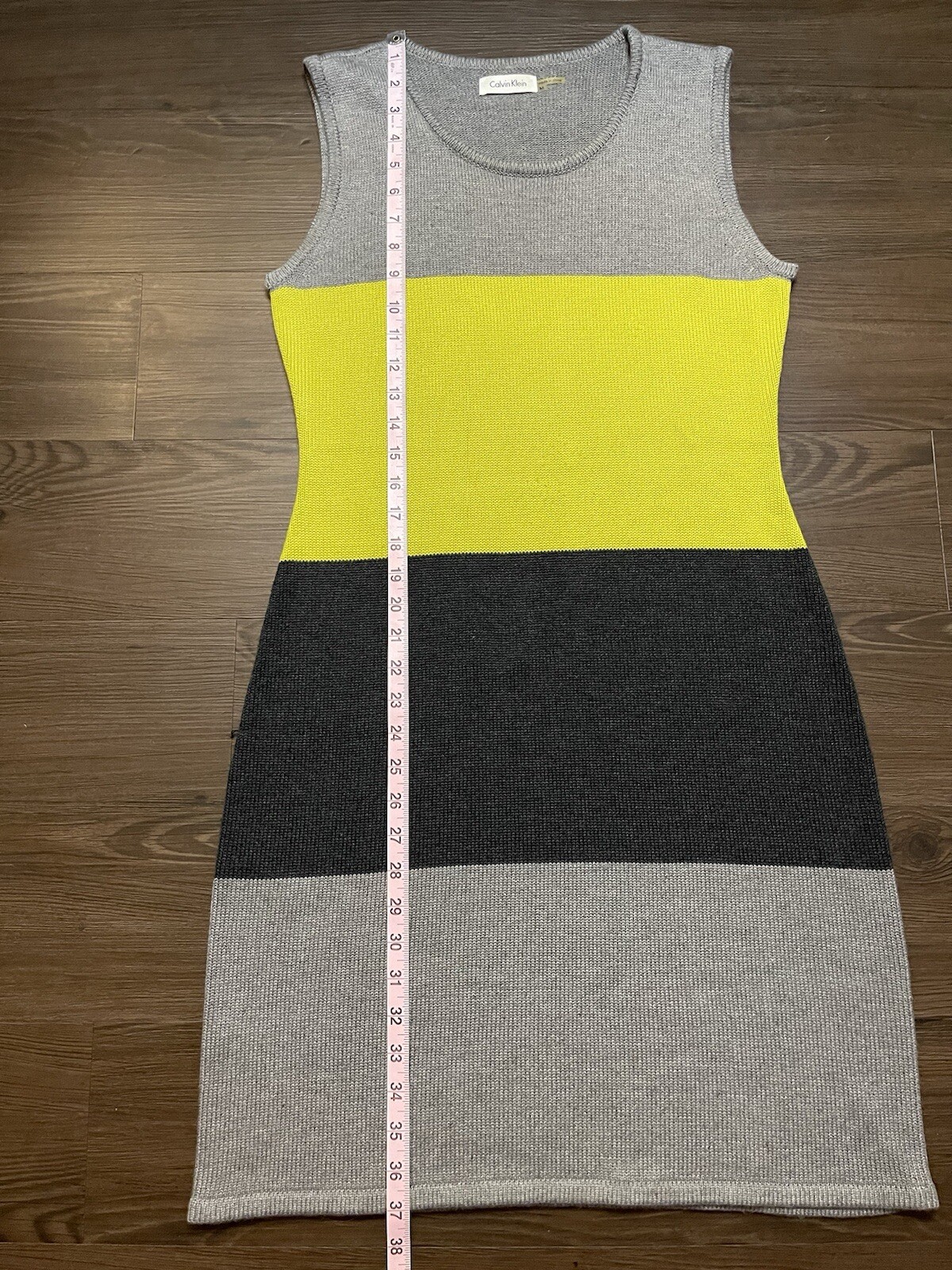 Calvin Klein Medium Multicolor Striped Acrylic/Polyester Blend Sleeveless Dress