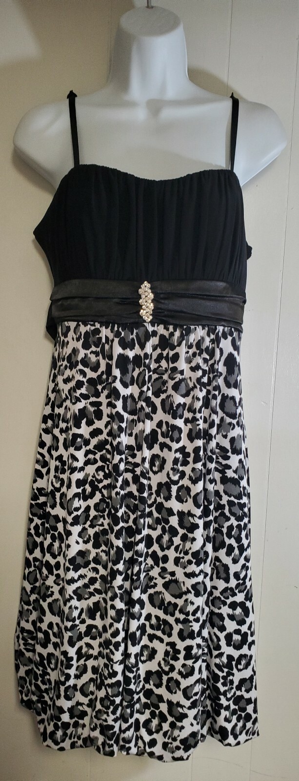 Deb Womens Juniors Party Dress Size 1X Black White Animal Print Sleeveless