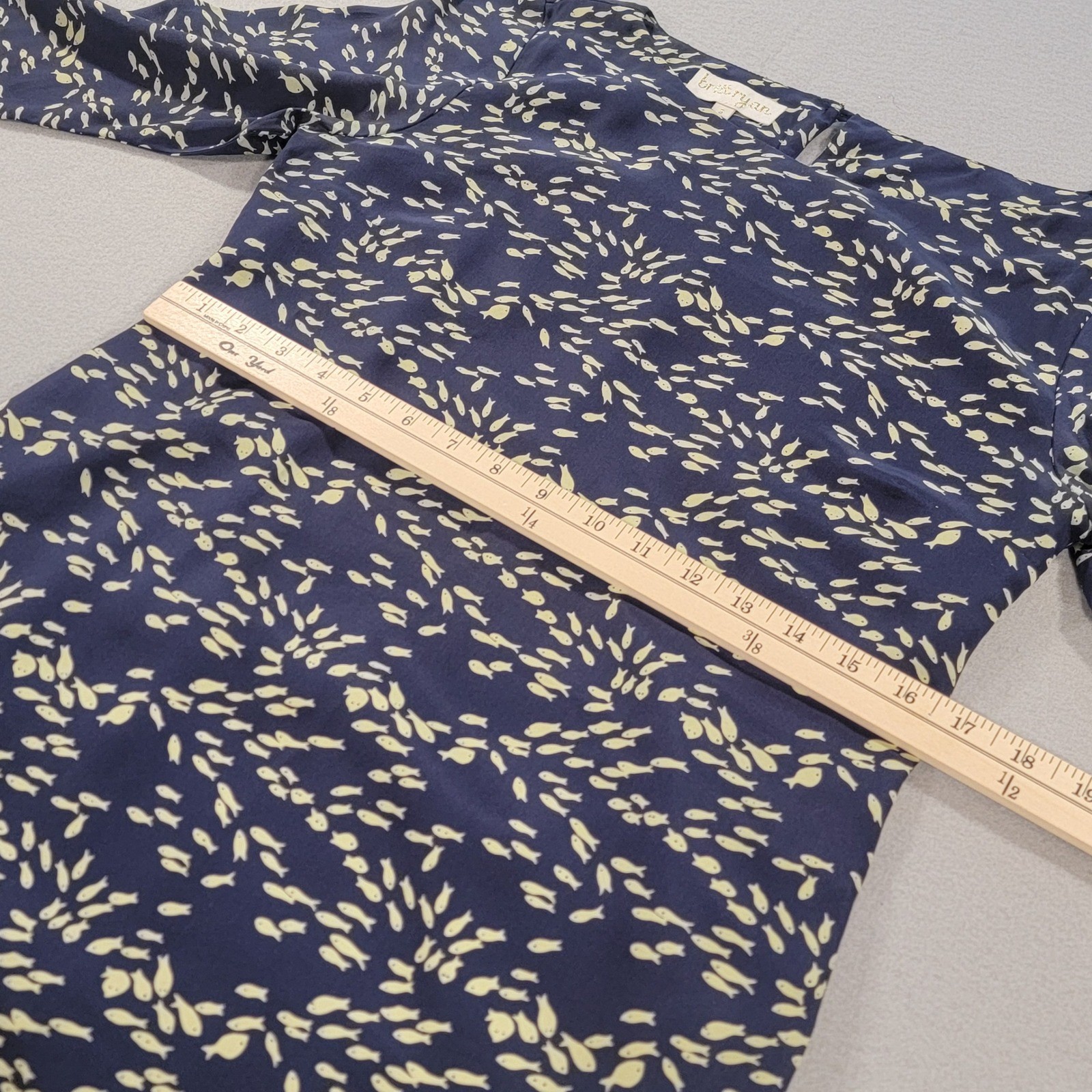 Britt Ryan 100% Silk Fish Print Shift Dress Navy 3/4 Sleeve Women’s Size 8