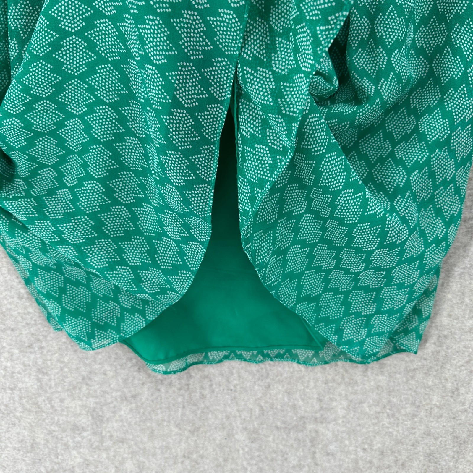 DIANE VON FURSTENBERG Green SILK Button Front Shirt Babydoll Dress SZ 2