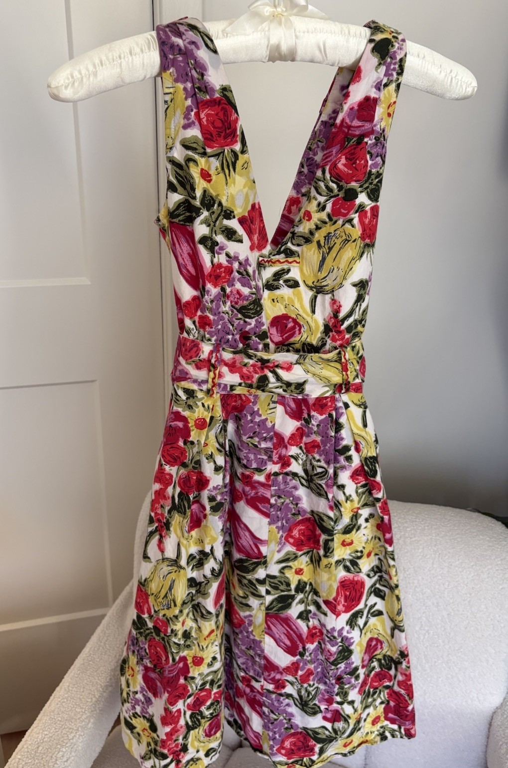 Vtg 2000’s Sfera Multicolor Floral Sleeveless V-Neck Fit & Flare Pleated Dress S