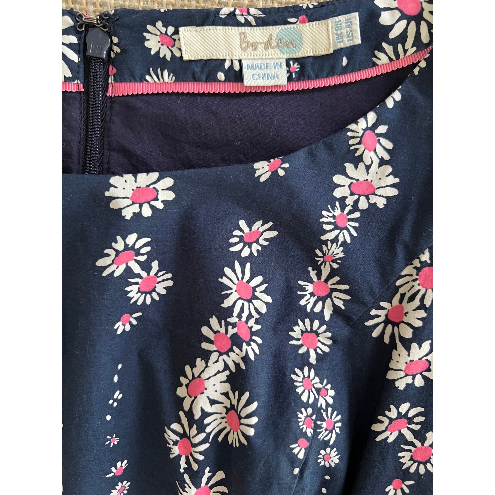 Boden Small Dress Cotton 4 Retro Classic Wedding guest 50s Pinup Cottage Daisies