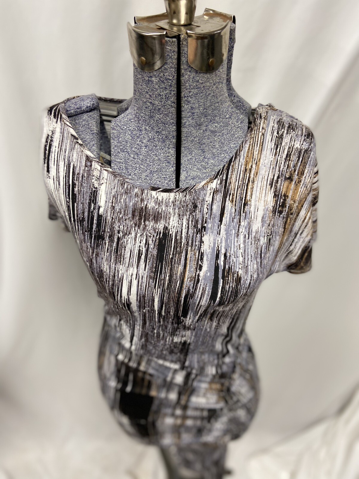 Halston Heritage Dress Size S Small Ruched BodyCon Stretch Abstract Slimming HH