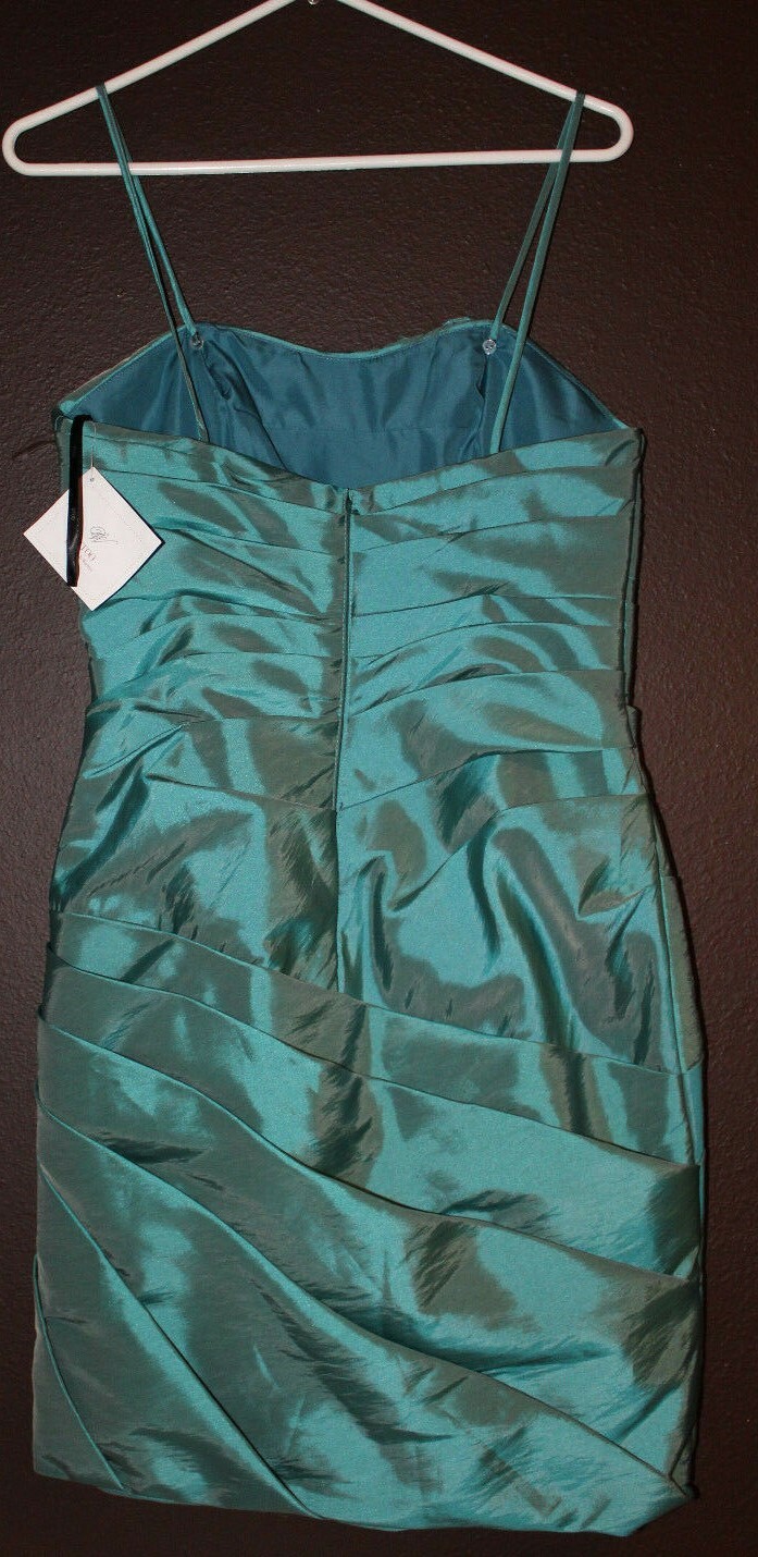 WTOO Watters & Watters Size 12 Womens Formal Dress Flower Embellishment Teal