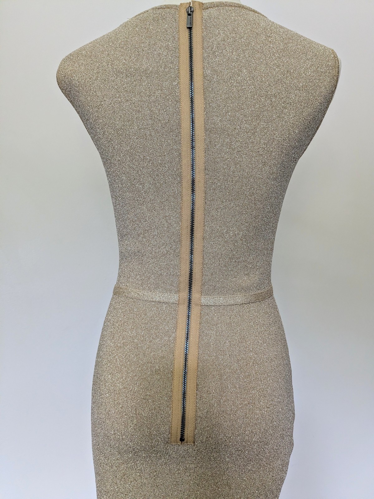 Gold Metallic Stretch Bodycon Dress By BCBG Max Azria Sz Medium