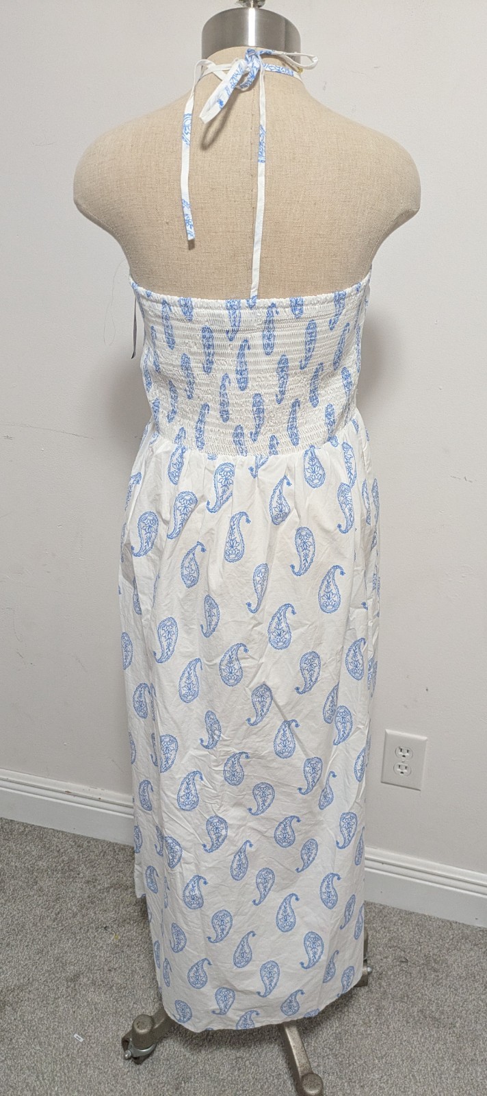 Universal Thread Maxi Halter Dress Paisley SMALL Beachy Resort Coastal Vacation