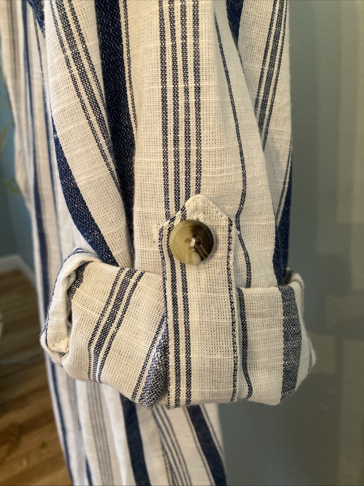 Mile gabrielle Blue and White Striped Shirt Dress Size Small Lightweight Button