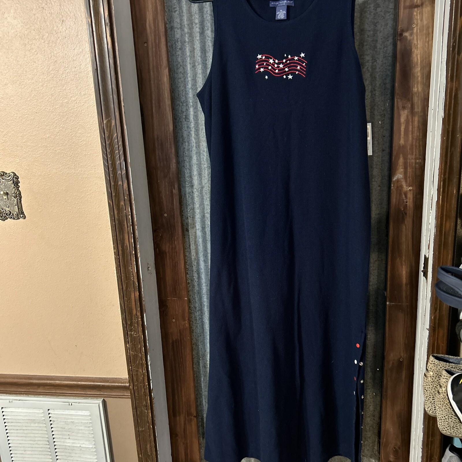 Mountain Lake Star Embroidered Maxi Length Jumper Womens Petite L