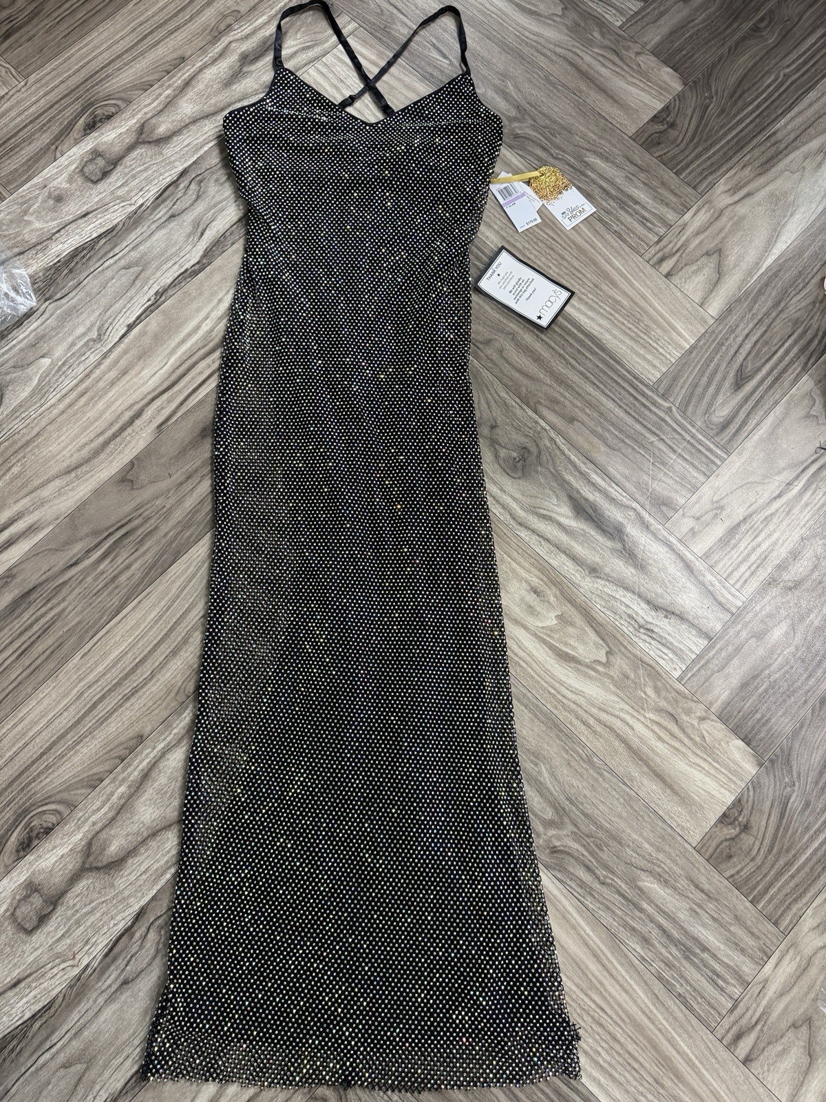 Say Yes to the Prom Embellished Sleeveless Strappy Gown Juniors’ 11 Black Slit