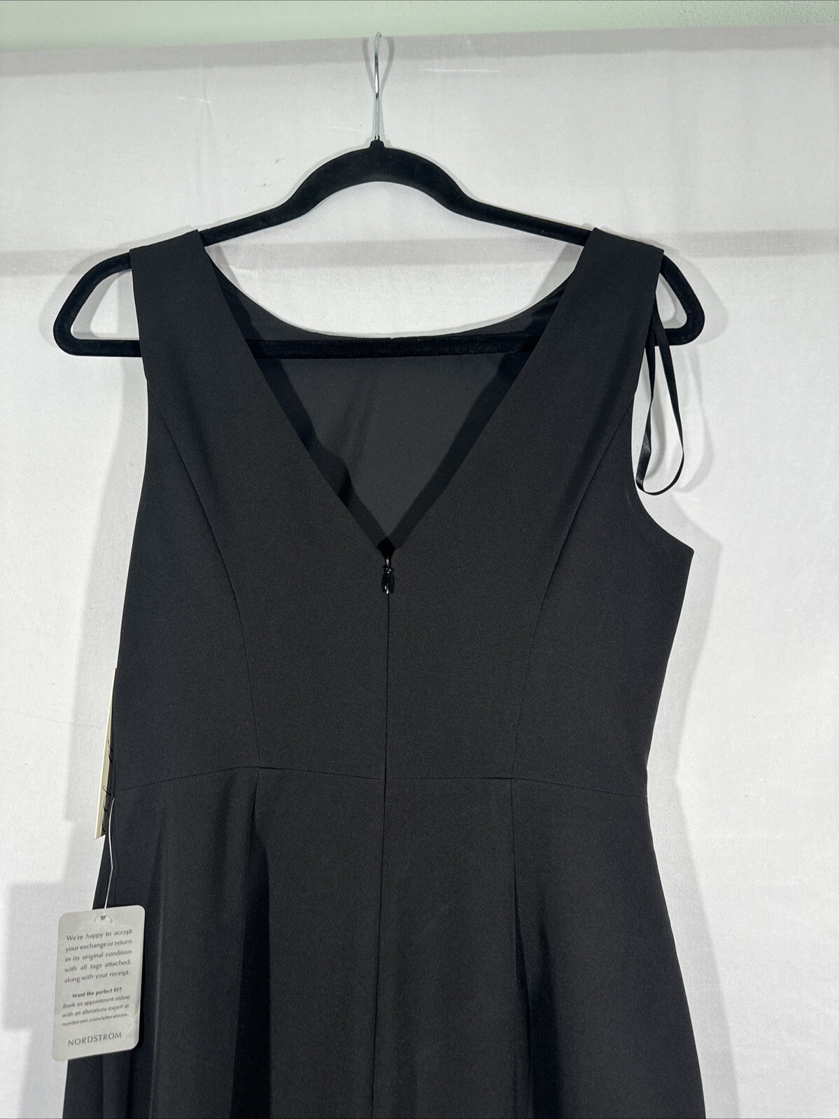 NWT $188 Eliza J [ 6 ] Sleeveless Cascading Ruffle Front Gown in Black #J920