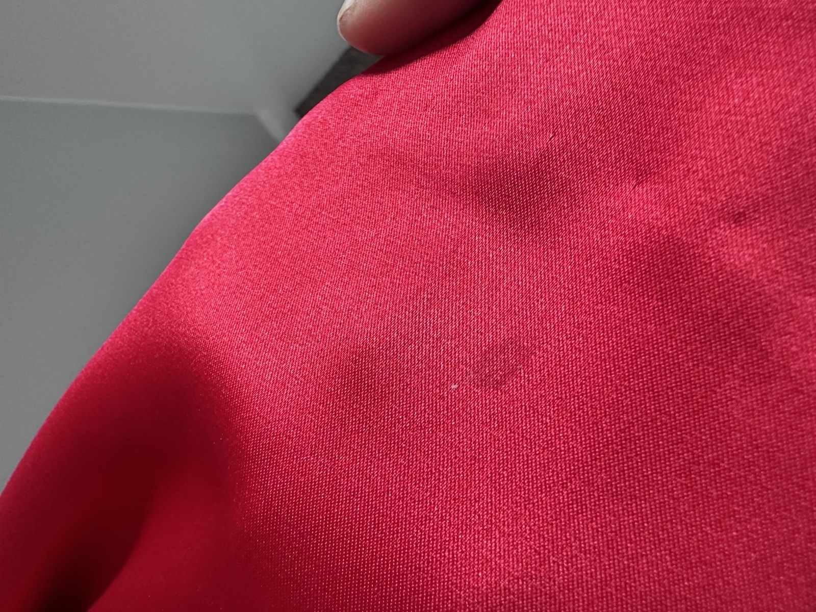 Women’s Red Dress Size 14 Satiny Opaque Sleeveless Cocktail Party Knee Length