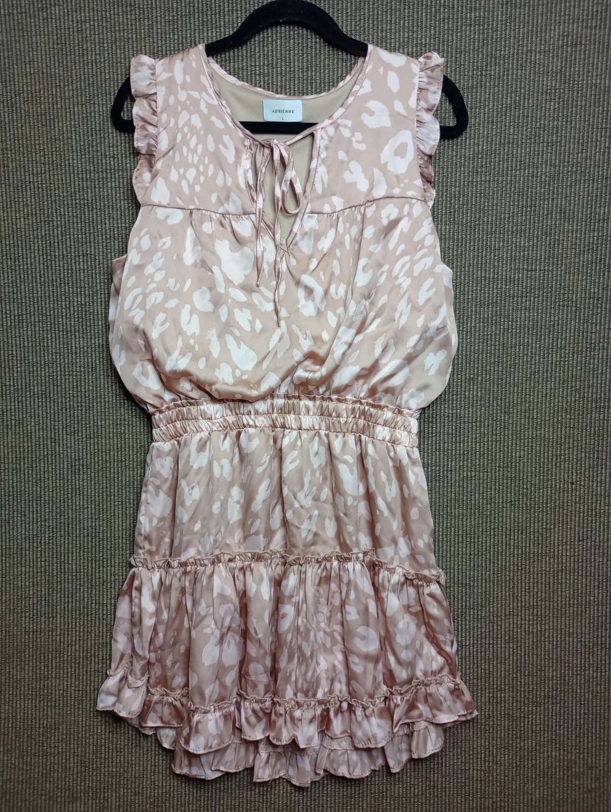 ADRIENNE Dress L Sleeveless flutter ruffle,tie-front keyhole,Tiered Bottom