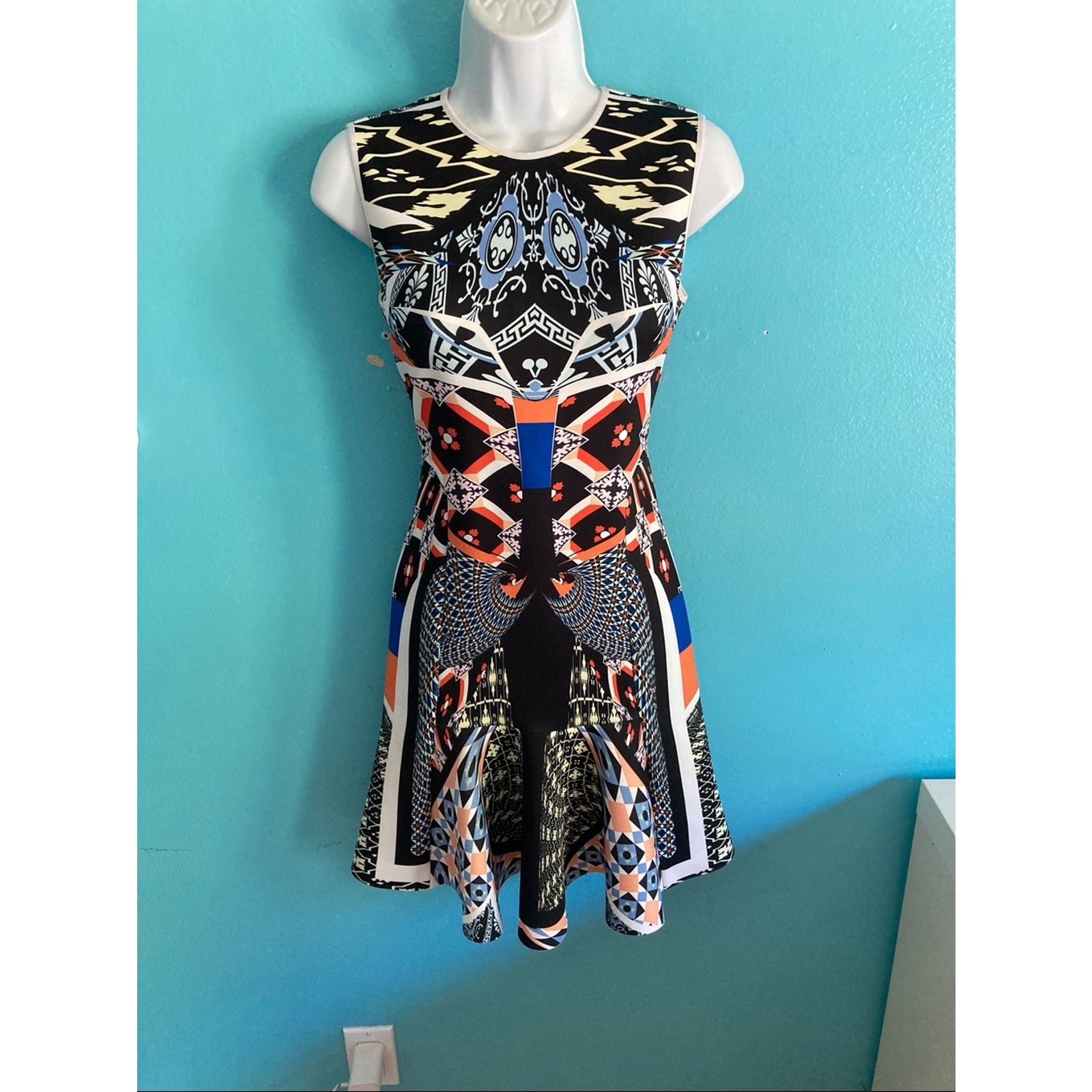 Clover Canyon Size XS Neoprene Cuban Tile Dress Fitted Mini Rear Zipper 2014