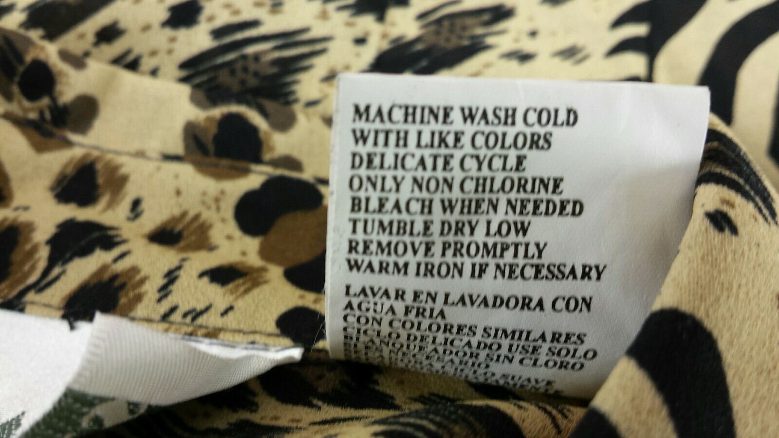 Halmode Petites Ladies Beige, Black, Brown Multi-colored Animal Print Dress. 6