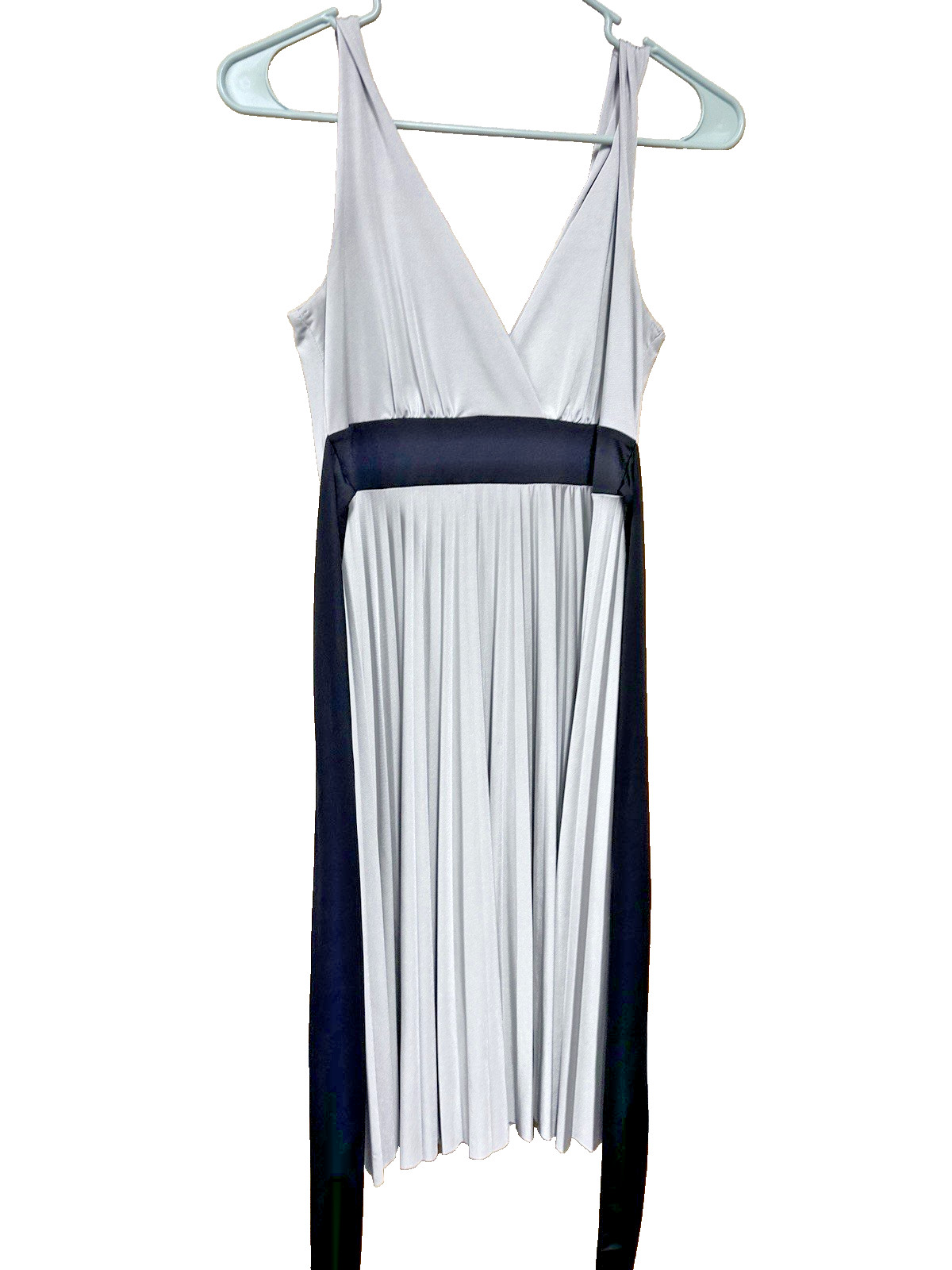 ✨ Elegant Silver & Black Pleated Cocktail Mini/Midi Dress Made in USA Size Small